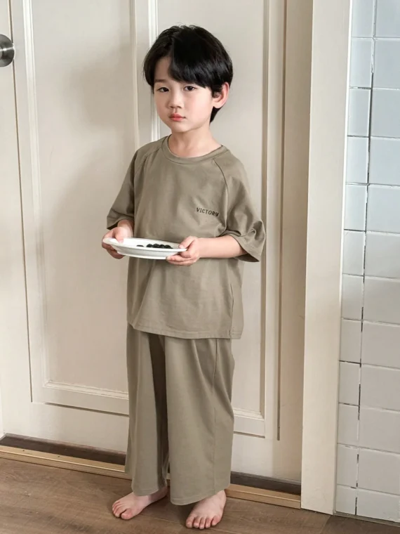 Zikori Zikori Young Boy Minimalist Parent-Child Graphic Print Round Neck Short Sleeve Top And Pants Casual Loungewear 2 Pieces Set