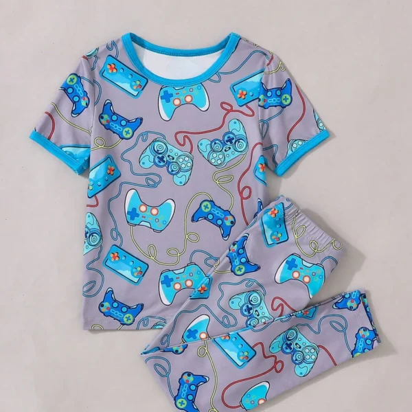 Young Boy Video Game Controller Pattern Short Sleeve T-Shirt And Pants Set, Snug Fit Home Clothes