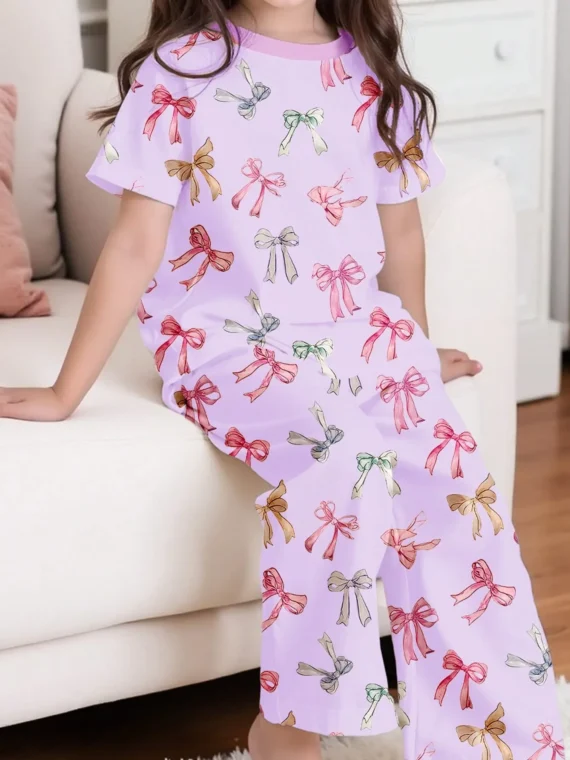 Pyjama décontracté basique ajusté à col rond et manches courtes pour jeunes filles, idéal pour l'été