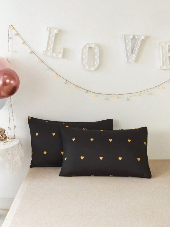 3Pcs/Set Black Gold Heart Shaped Love Pattern Print Duvet Cover Set Without Filler Breathable Supersoft All-Season (1pc*Duvet Cover + 2pcs*Pillowcase, No Pillow Core), Soft Two Tone Design Bedding Set For Ideal For Bedroom, Guest Room, Dormitory, 1pc Duvet Cover With 2pcs Pillowcase (Without Filler)Machine Washable King Queen Full Twin Size Domitory Bedding Back School Bedding