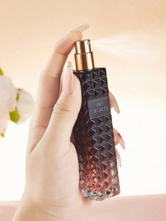 1pc 30ml Fragrance Spray - Four Scents, Air Freshener For Room, Living Room And Car, Long-Lasting Floral And Fruity Sweet Air Spray, Contains Long-Lasting Natural Fresh And Pleasant Essence - Suitable For Indoor, Outdoor, Party, Festival, Home, Office, Ideal Gift For Family, Relatives And Friends On Valentine's Day, Wedding