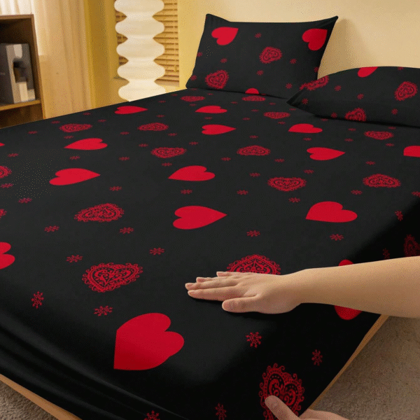 1pc Love Pattern Printed Brushed Fitted Sheet, Bedroom Printed Bed Cover, Bedding (Pillowcases Not Included)